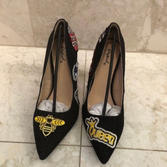 Shoes - NWT- Black Denim Embroider Graphic Patches shoes